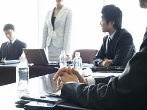 採用業務の効率化と優秀な人材確保に向けた革新的な方法を解説