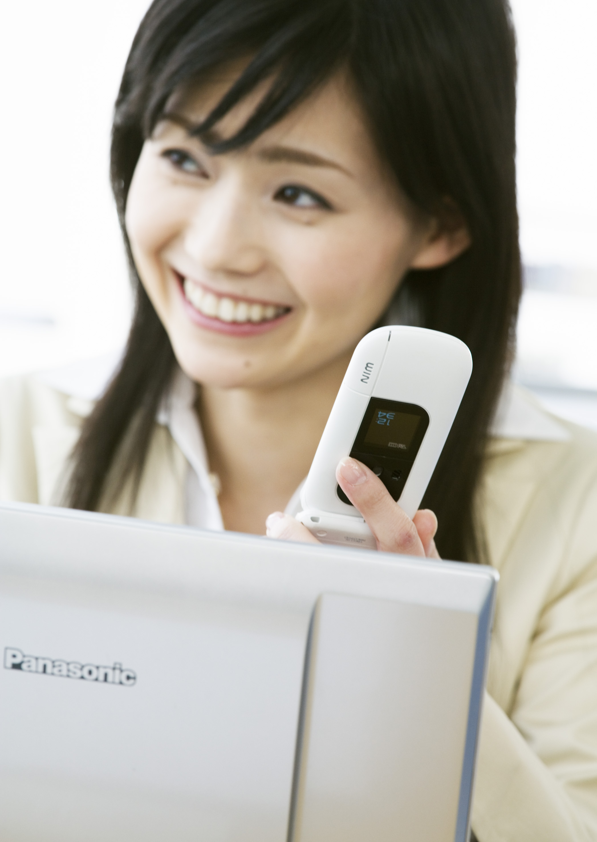 覆面調査員の活動は副業になるか